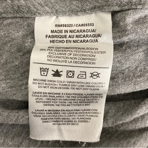 Men’s Nike Tee Marquette Golden Eagles athletic cut grey shirt. - Picture 8 of 12